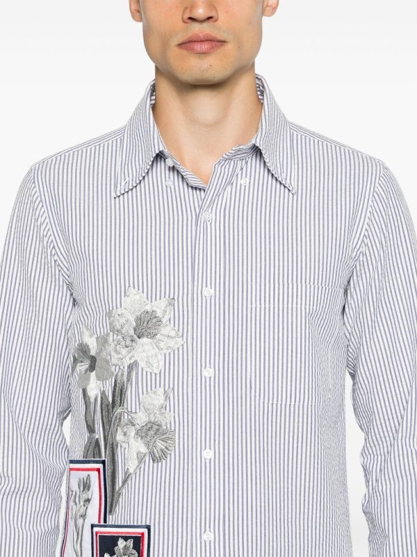 THOM BROWNE - Men Straight Fit L S BD W Satin Fill Stitch Flowers With Applique Shirt Fashion