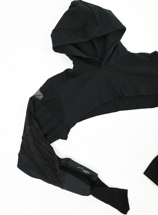 Black patch-work extra crop hoodie Supply