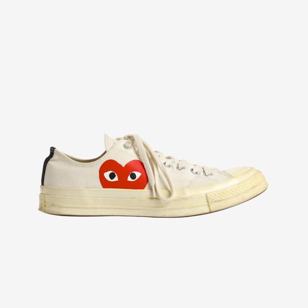 CDG PLAY Low Chuck Taylors Supply