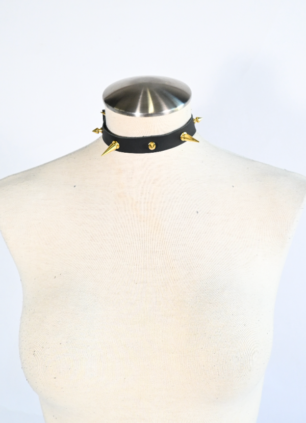 DAN 7:20 Spike Gold Choker For Discount