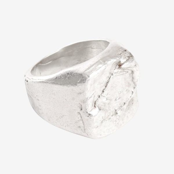 Fallen King Signet Ring For Cheap