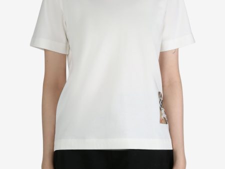 BURBERRY - Women Check Label T-shirt Online Sale